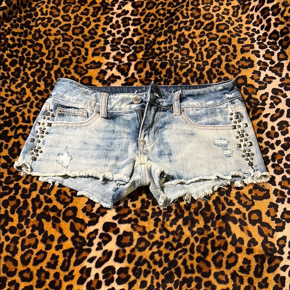 Vintage American Eagle Outfitters Light Studded Jean Shorts